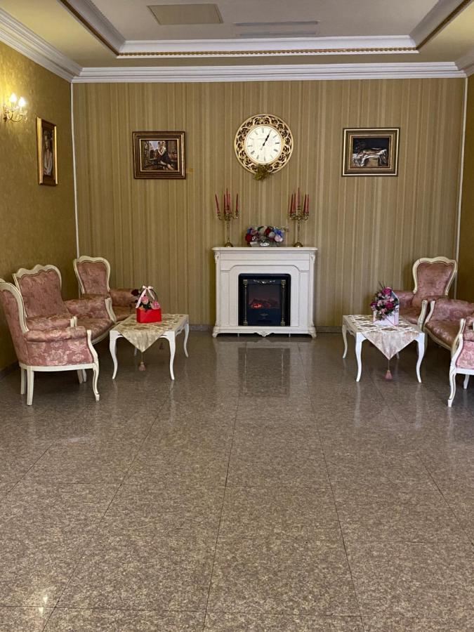 Hotel Onix Roman Eksteriør billede