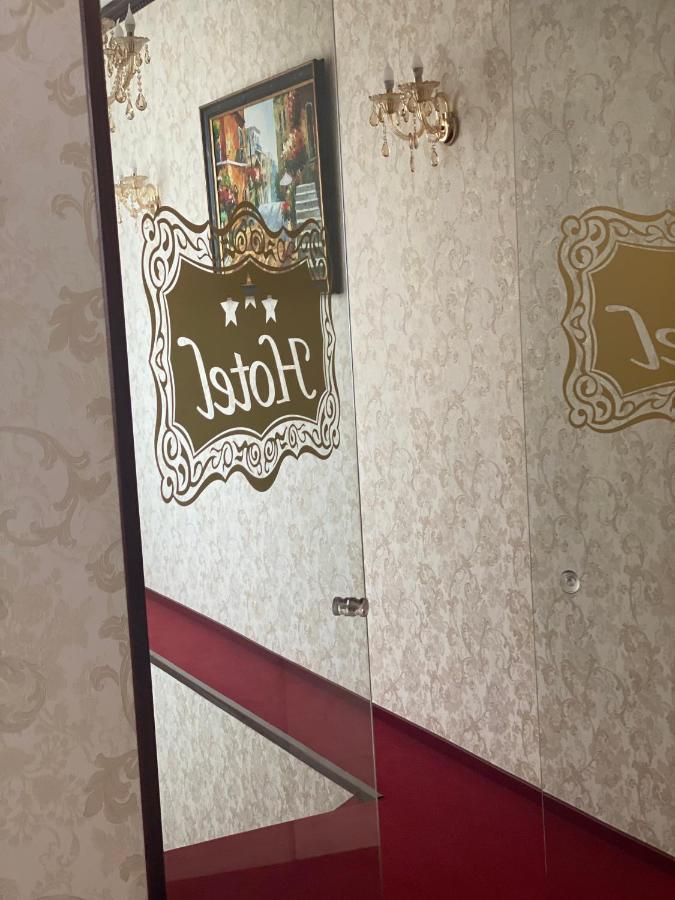 Hotel Onix Roman Eksteriør billede