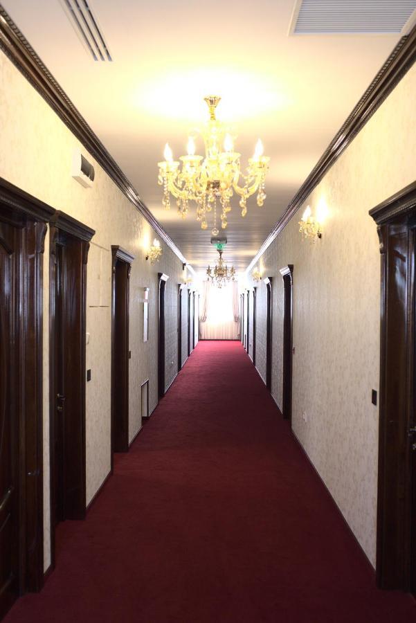 Hotel Onix Roman Eksteriør billede