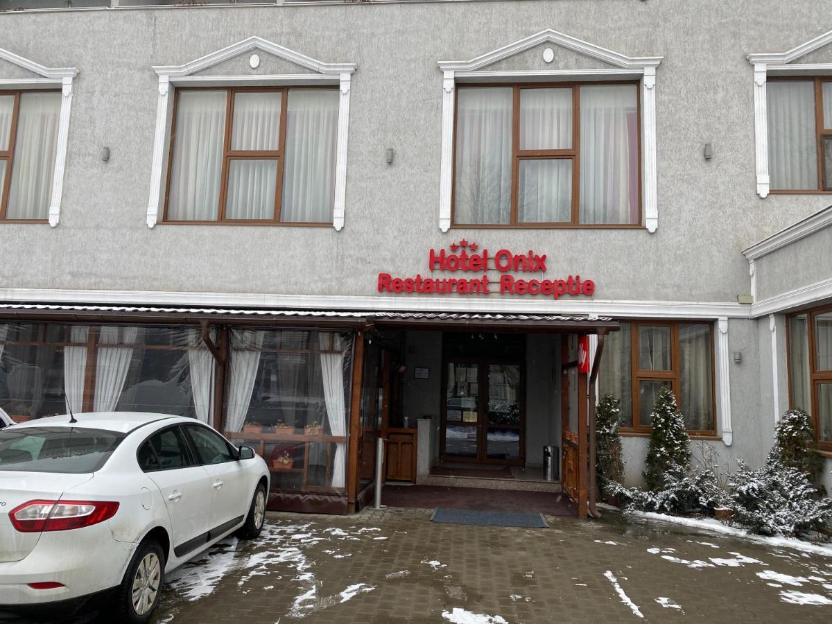 Hotel Onix Roman Eksteriør billede